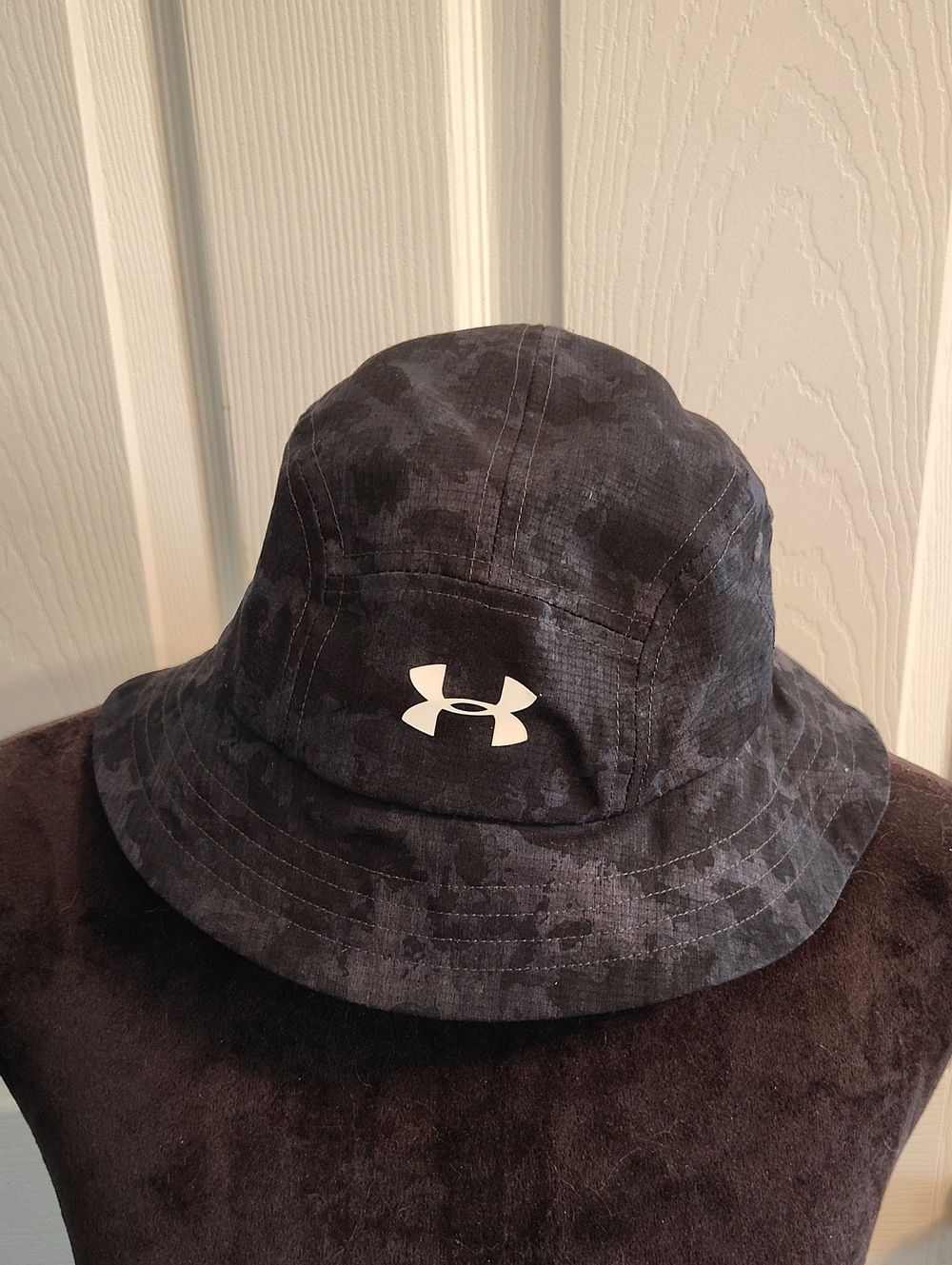 Kids Under Armour Black/ Gray Camo Bucket Hat